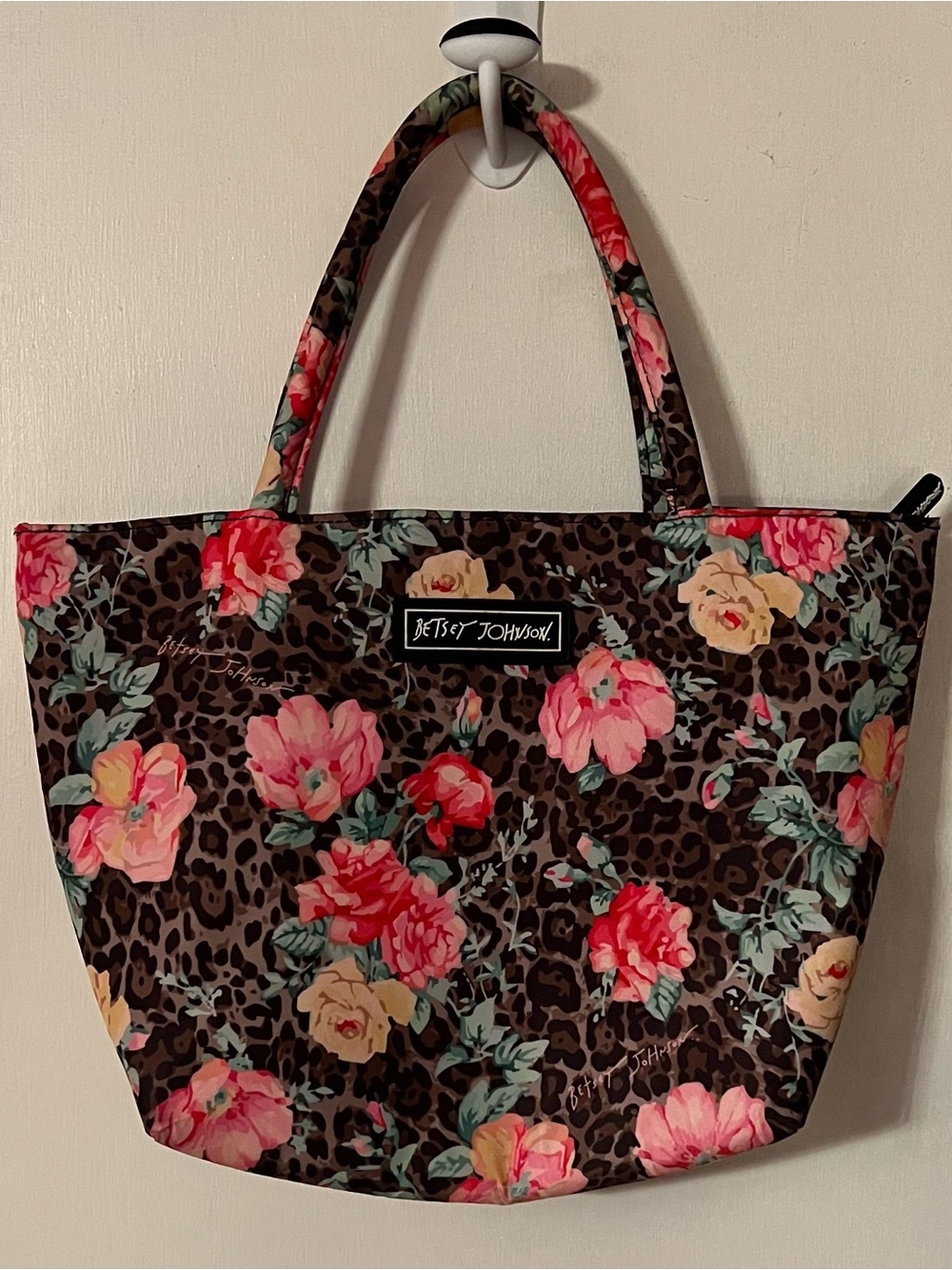 Betsey Johnson Brown Leopard Tote Lunch Bag with Pink & Yellow Floral Print 🐆🌸
